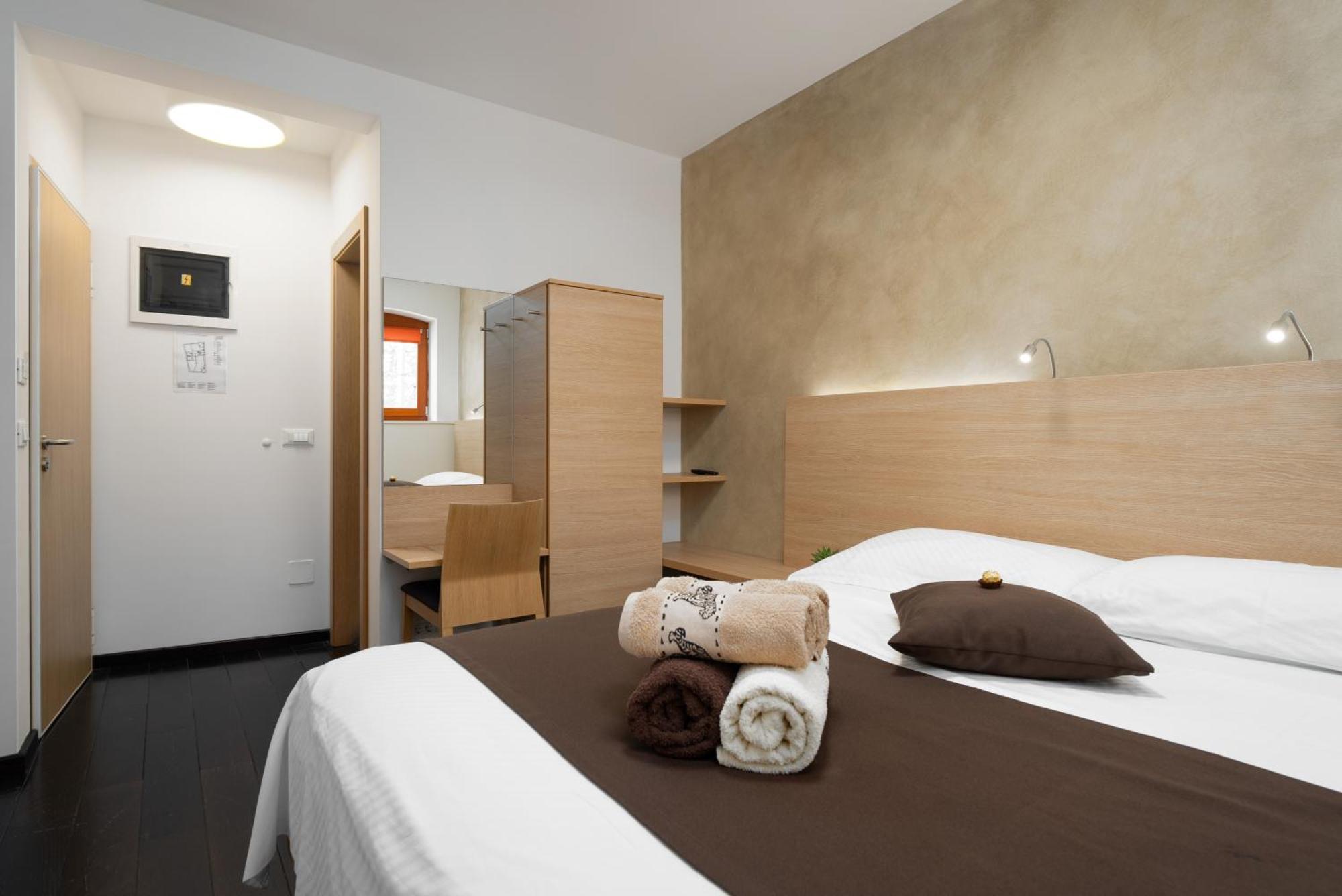 Boutique Wrungel Hotel Vrsar Ngoại thất bức ảnh