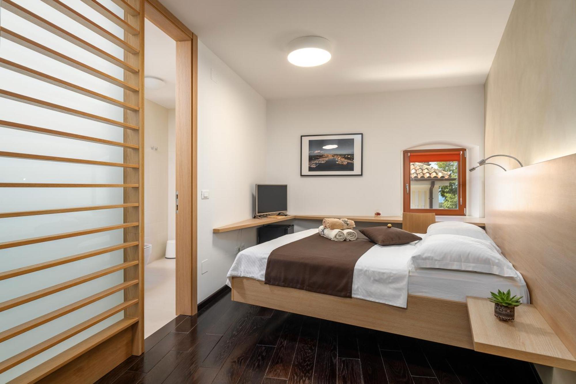 Boutique Wrungel Hotel Vrsar Ngoại thất bức ảnh