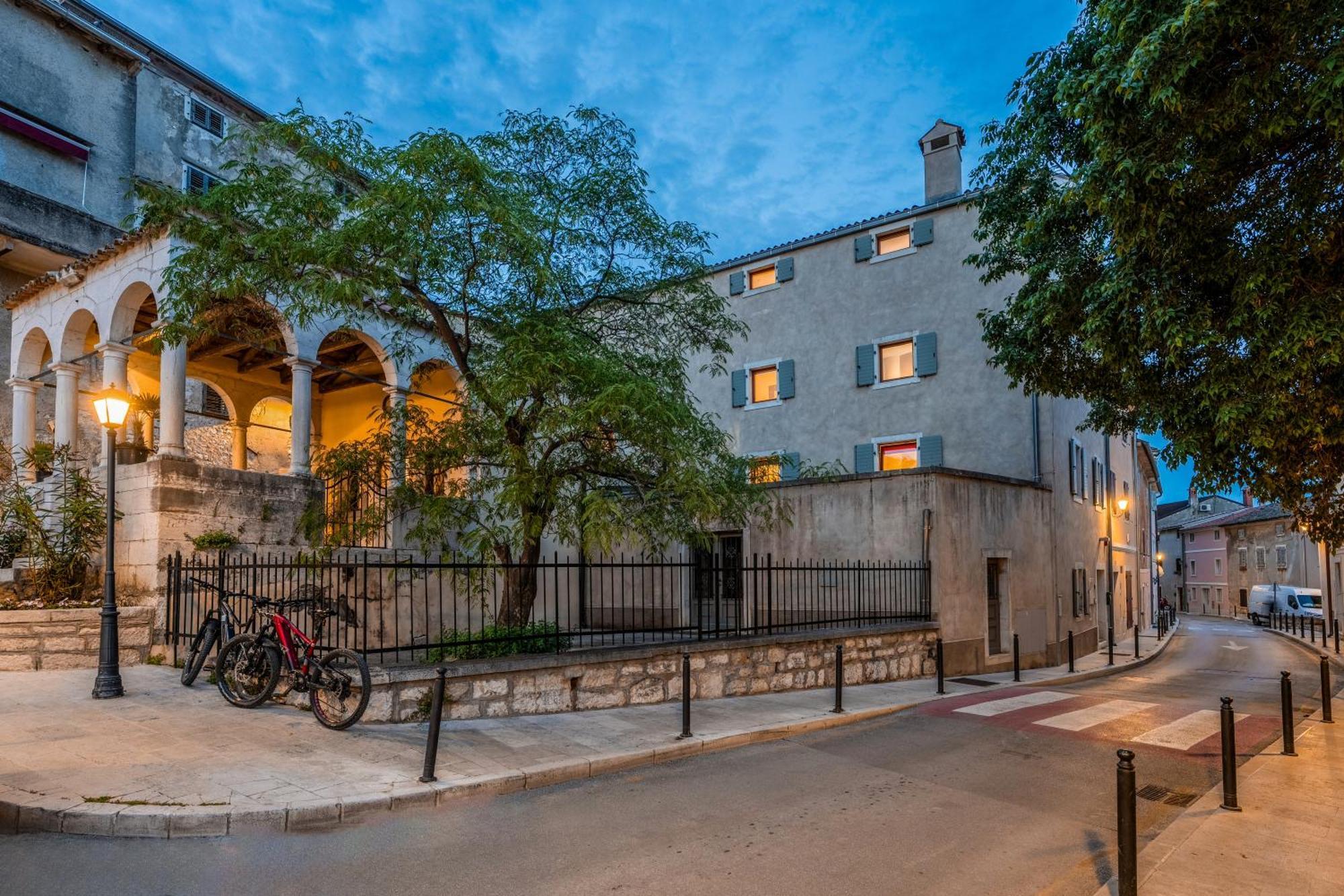 Boutique Wrungel Hotel Vrsar Ngoại thất bức ảnh