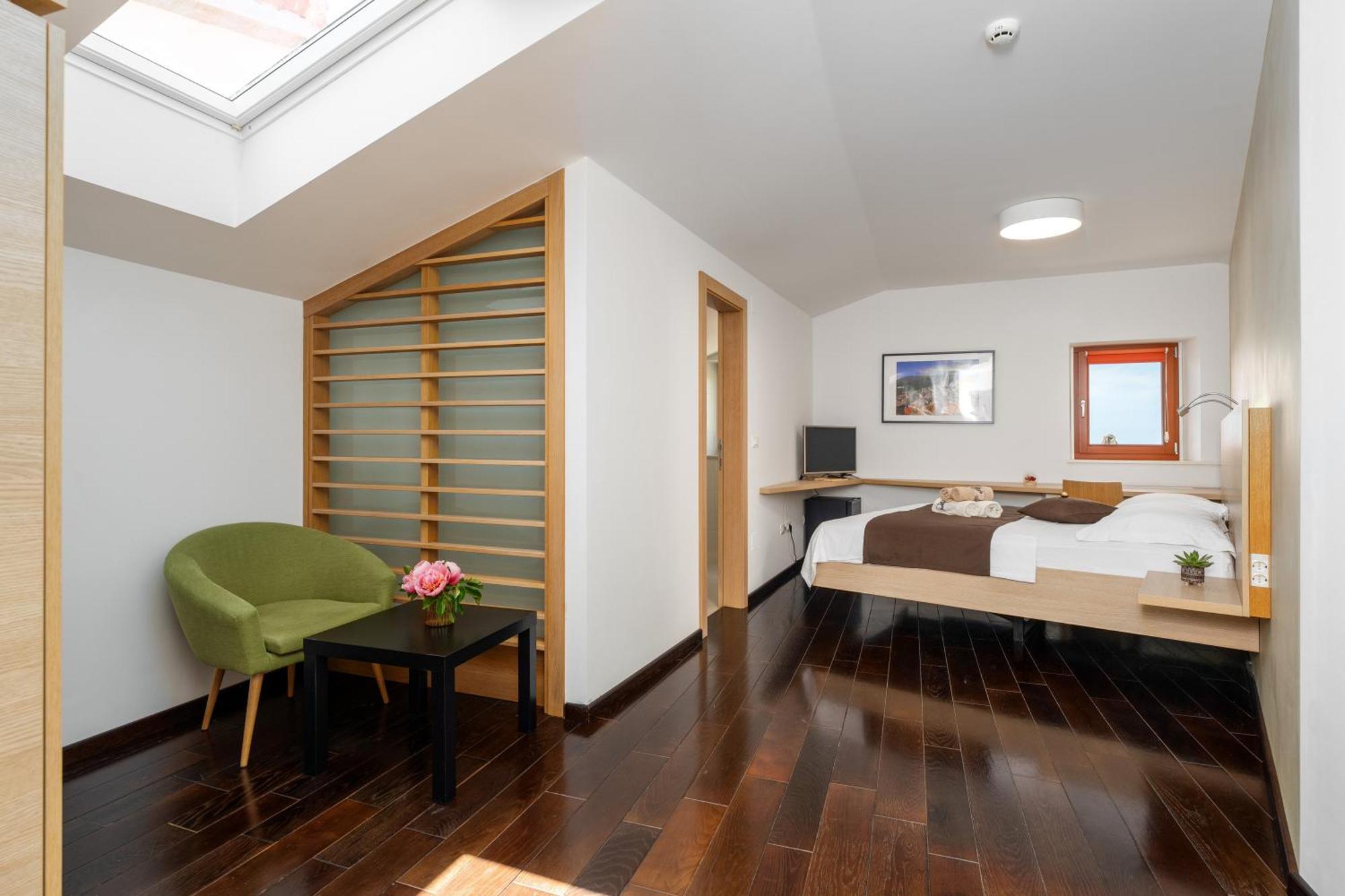 Boutique Wrungel Hotel Vrsar Ngoại thất bức ảnh